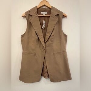NWT Christopher & Banks Medium Tan camel button blazer collared Vest lined Lapel